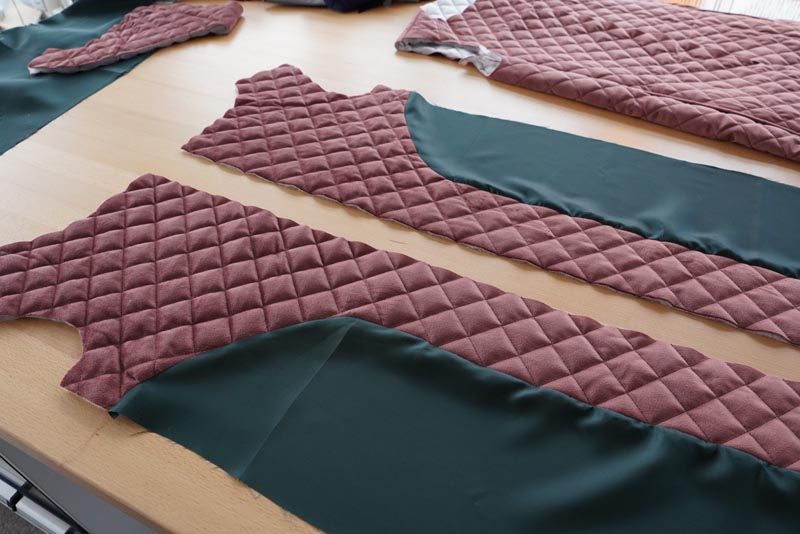 Free sewing tutorial - how to sew a women´s woven vest (sewing pattern included)