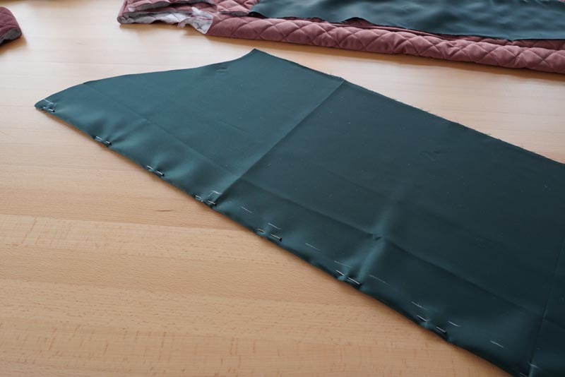 Free sewing tutorial - how to sew a women´s woven vest (sewing pattern included)