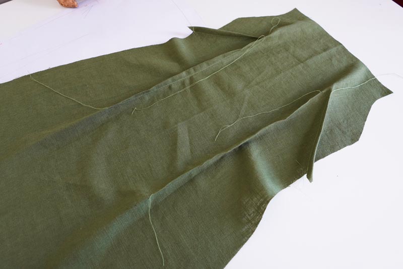 Sewing pattern for women's linen dress with spaghetti straps and exposed back LINEN - bust and waist darts