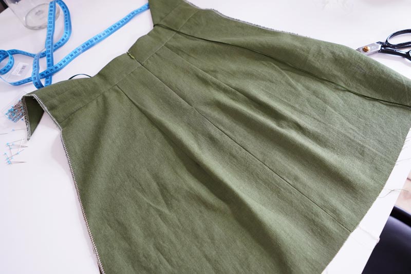 Sewing pattern for women's linen dress with spaghetti straps and exposed back LINEN - sewing the waist